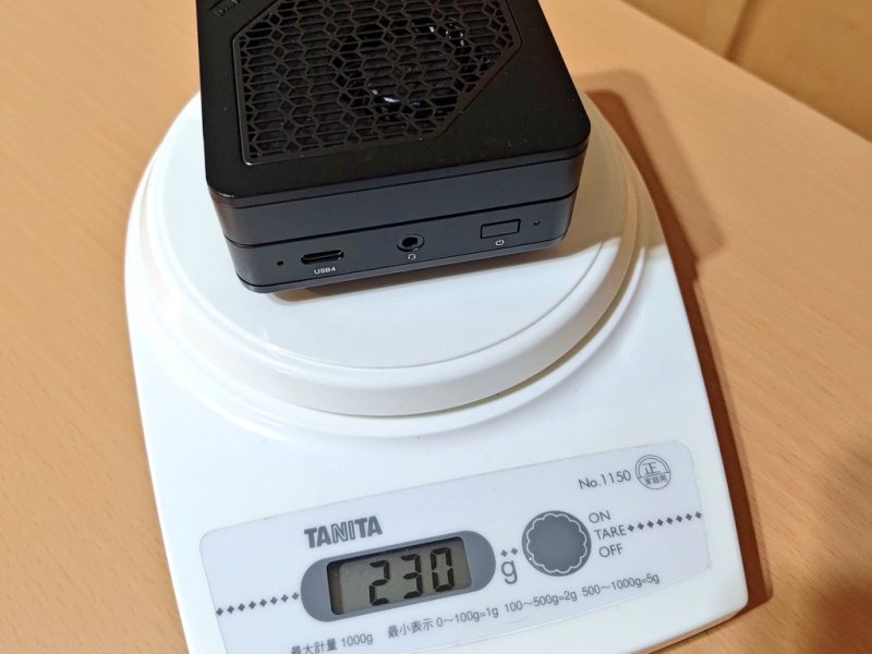 ミニPCレビュー ～ MINISFORUM EM680