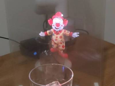 ピコプロジェクターを使った空間演出システムの紹介～ロボットアームによるグラス投写型